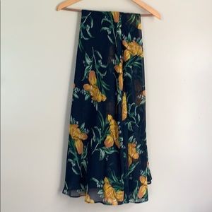 Lulus floral strap back maxi dress